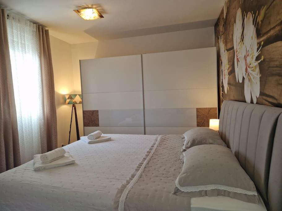 Apartment Pupila Solin Buitenkant foto